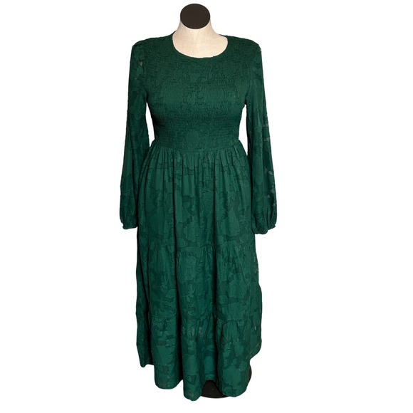 The Unbranded Brand Dresses & Skirts - Emerald Green Smocked Bodice Tiered Maxi Dress Long Sleeve Lace Overlay